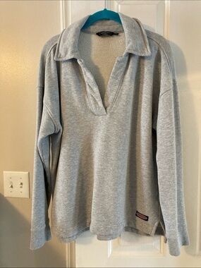 Vineyard Vines Cam Surf Terry Sweatshirt  Heather Grey Collared V-Neck Pullover